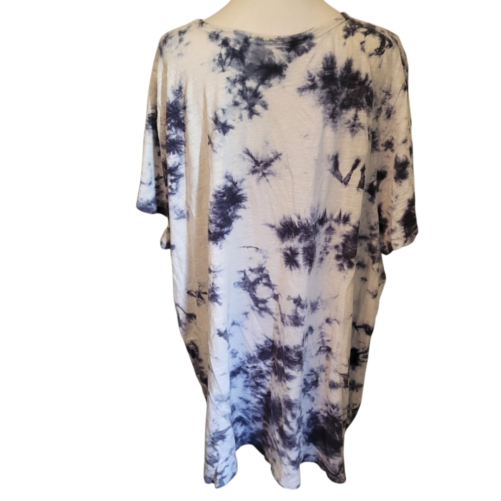 Lane Bryant Plus Tie Dye Tee White/Blue sz 26/28 - Picture 2 of 4